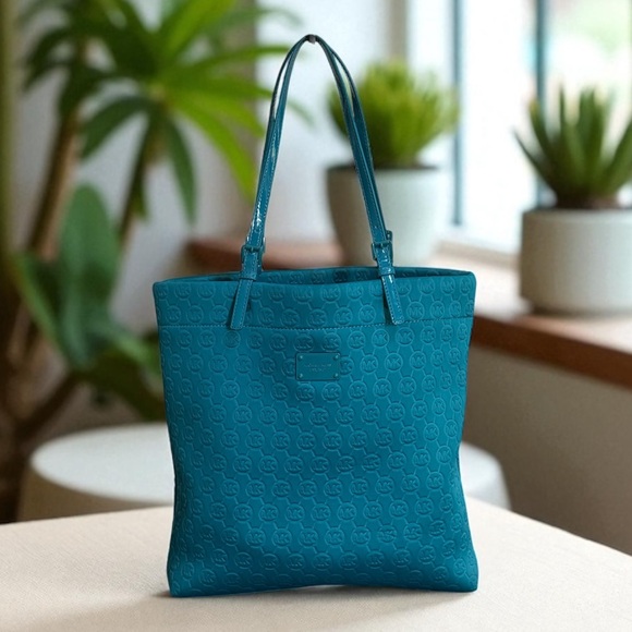 Michael Kors Neoprene Leather Trim Teal Tote Bag! - Picture 3 of 10